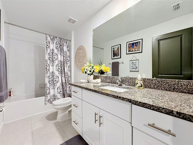 5519 BLUE AZURE DRIVE, Wimauma, FL 33598