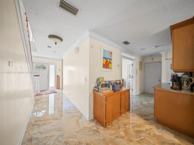 6365 NW 79th Way, Parkland, FL 33067