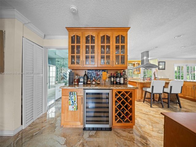 6365 NW 79th Way, Parkland, FL 33067