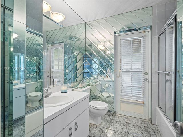 6365 NW 79th Way, Parkland, FL 33067