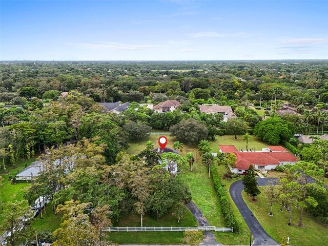 6365 NW 79th Way, Parkland, FL 33067