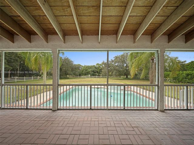 6365 NW 79th Way, Parkland, FL 33067