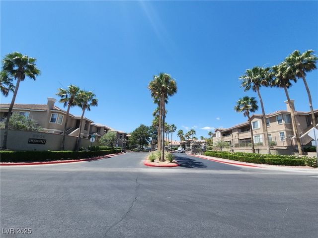 9901 Trailwood Drive 1039, Las Vegas, NV 89134