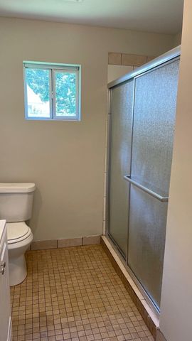 11435 Raincove Drive A, Houston, TX 77016