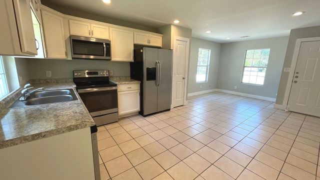 11435 Raincove Drive A, Houston, TX 77016