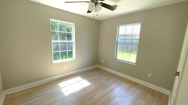 11435 Raincove Drive A, Houston, TX 77016