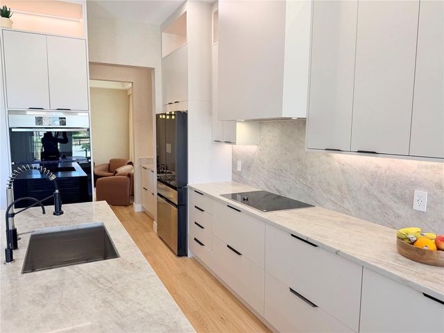 12779 WESTSIDE VILLAGE LOOP, Windermere, FL 34786