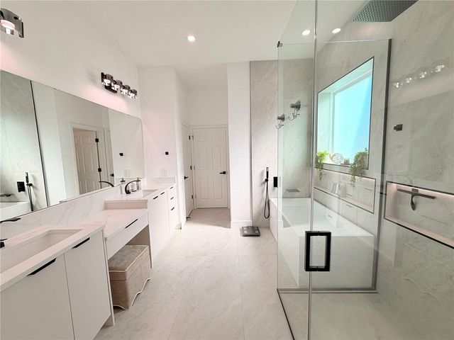 12779 WESTSIDE VILLAGE LOOP, Windermere, FL 34786