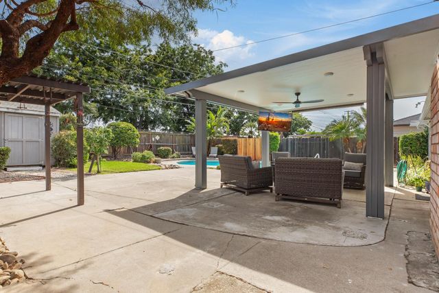 124 E Lowell Ave, Tracy, CA 95376