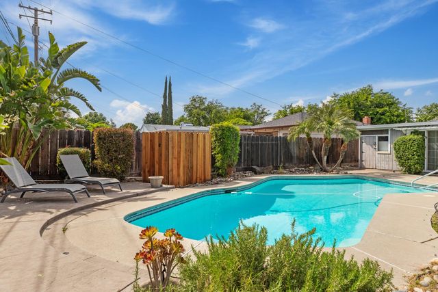 124 E Lowell Ave, Tracy, CA 95376