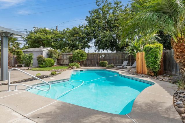 124 E Lowell Ave, Tracy, CA 95376