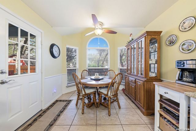 138 Alabaster, Universal City, TX 78148