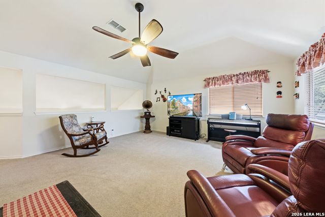 138 Alabaster, Universal City, TX 78148