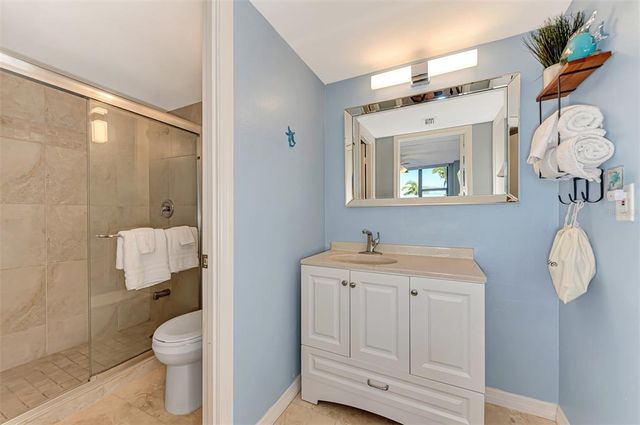 5855 MIDNIGHT PASS ROAD 426, Sarasota, FL 34242