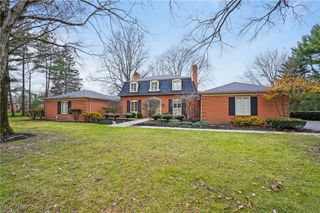 367 Country Club Drive NE, Warren, OH 44484