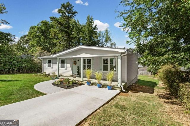 2406 Woodland Drive NW, Kennesaw, GA 30152