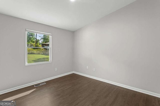 2406 Woodland Drive NW, Kennesaw, GA 30152