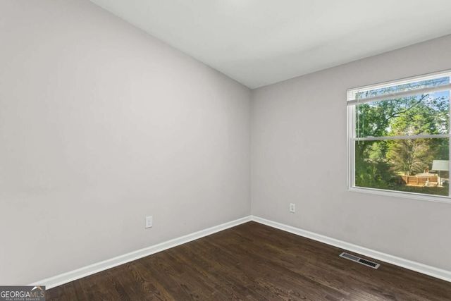 2406 Woodland Drive NW, Kennesaw, GA 30152