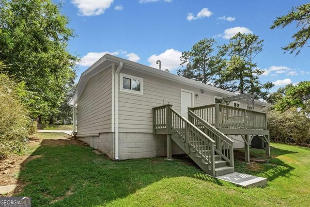 2406 Woodland Drive NW, Kennesaw, GA 30152