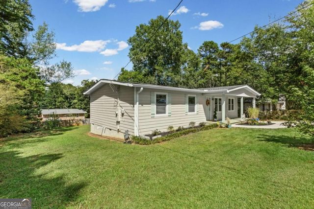 2406 Woodland Drive NW, Kennesaw, GA 30152