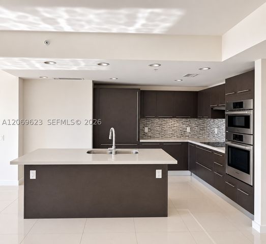 7875 NW 107th Ave 508, Doral, FL 33178