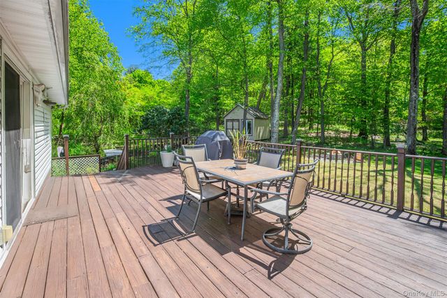 5 Leadore Lane, Pomona, NY 10970
