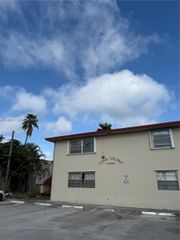 2915 Plunkett St 12A, Hollywood, FL 33020
