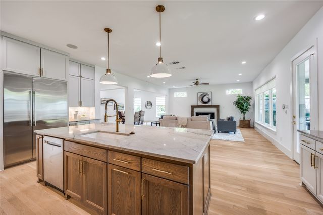 6270 Anita Street, Dallas, TX 75214