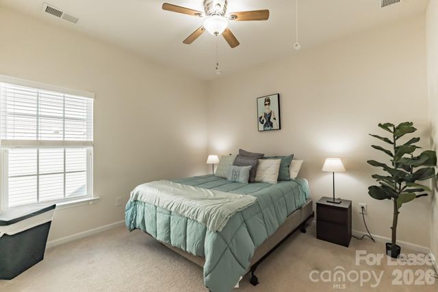5826 Castlecove Road, Charlotte, NC 28273
