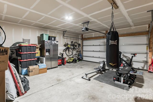 5826 Castlecove Road, Charlotte, NC 28273
