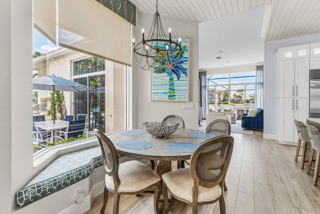 114 La Vida Court, Palm Beach Gardens, FL 33418