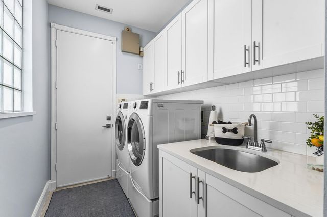 114 La Vida Court, Palm Beach Gardens, FL 33418