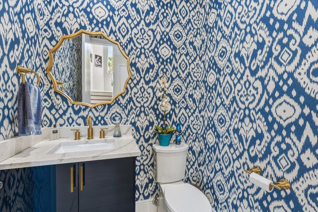 114 La Vida Court, Palm Beach Gardens, FL 33418