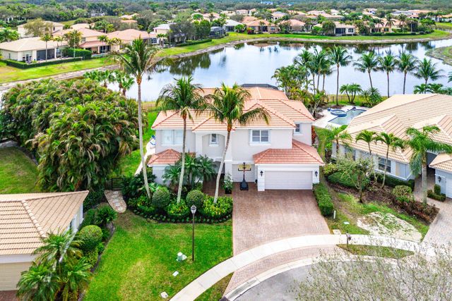 114 La Vida Court, Palm Beach Gardens, FL 33418