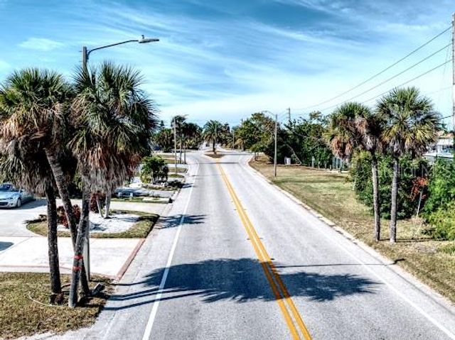 3532 FLORAMAR TERRACE, New Port Richey, FL 34652