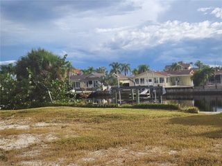 3532 FLORAMAR TERRACE, New Port Richey, FL 34652