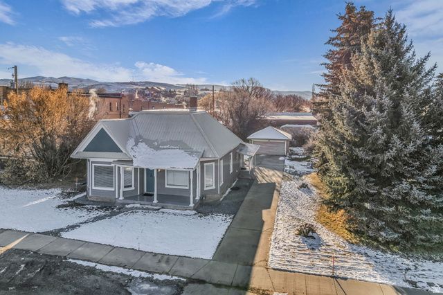 25 W CENTER ST, Coalville, UT 84017