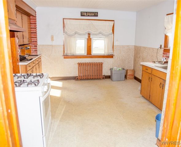 140 South Martin Street, Dunkirk, NY 14048