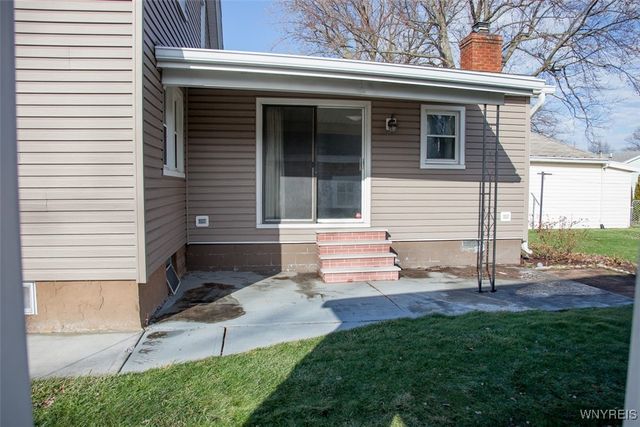 140 South Martin Street, Dunkirk, NY 14048