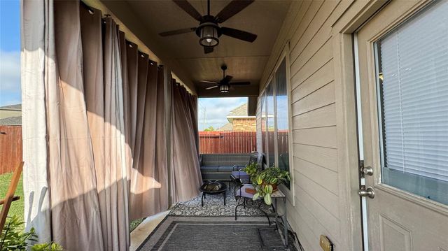 8235 Aleppo Pine Lane, Cypress, TX 77433