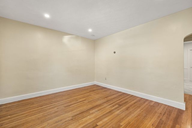 19 Beechcroft St 2, Boston, MA 02135