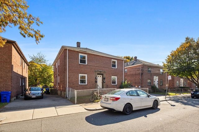 19 Beechcroft St 2, Boston, MA 02135