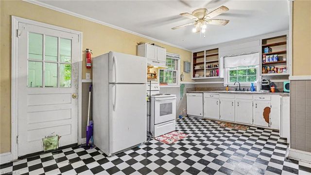6886 Bethel Church Road, Gibsonville, NC 27249