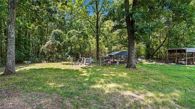 6886 Bethel Church Road, Gibsonville, NC 27249