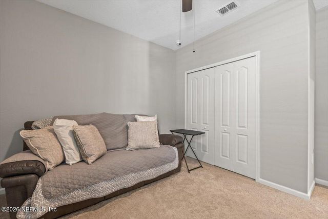 40 PECAN RIDGE Court, Jacksonville, FL 32218