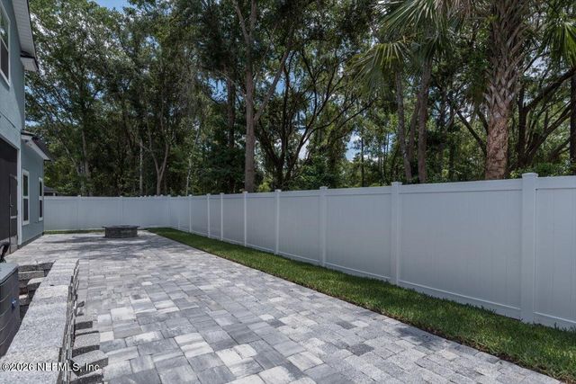 40 PECAN RIDGE Court, Jacksonville, FL 32218