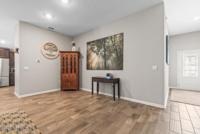 40 PECAN RIDGE Court, Jacksonville, FL 32218
