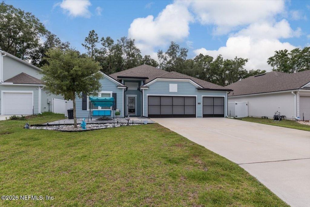 40 PECAN RIDGE Court, Jacksonville, FL 32218