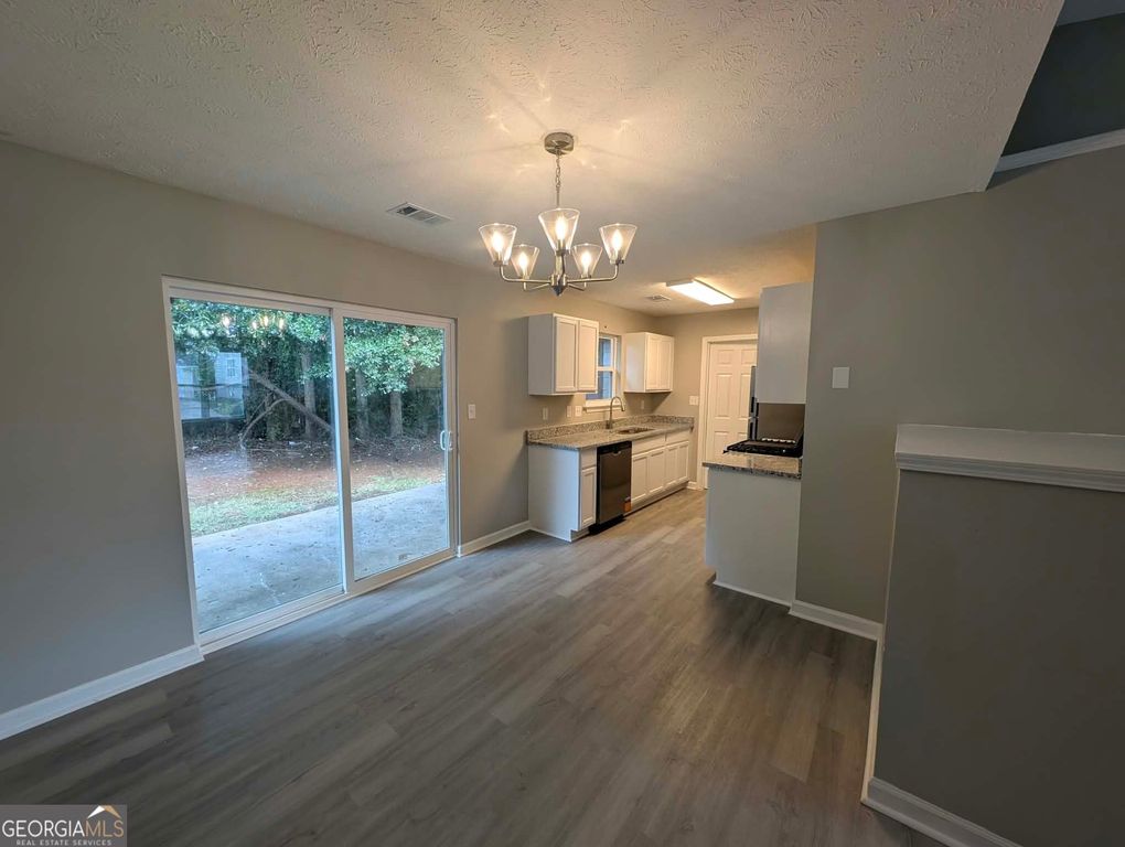 143 Crystal Brook, Griffin, GA 30223 — photo 4