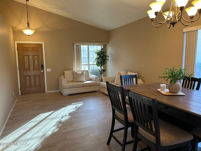 5672 N Cherokee Ridge Road, Tucson, AZ 85750